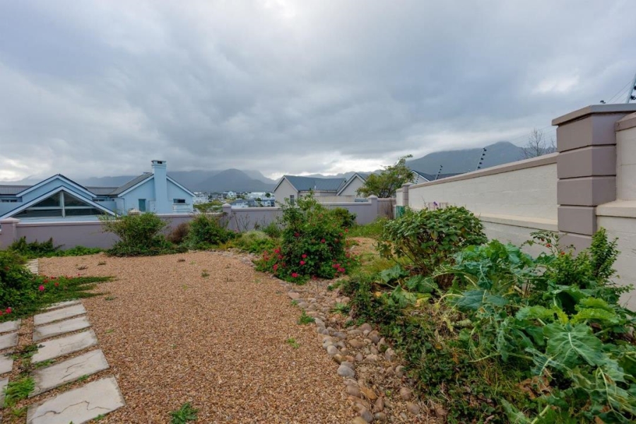 3 Bedroom Property for Sale in Kingswood Golf Estate Western Cape